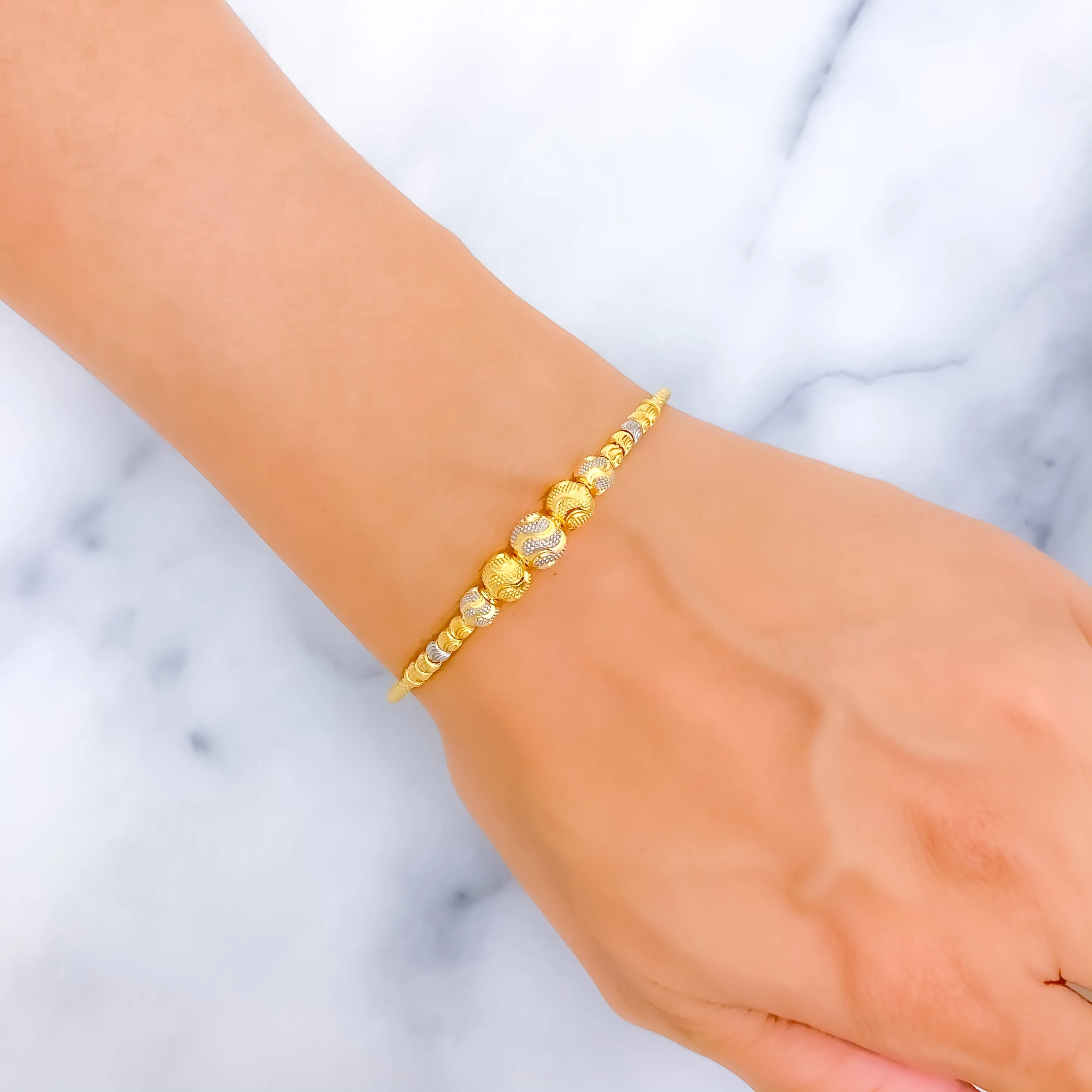 Artistic Dazzling 22k Gold Bangle Bracelet