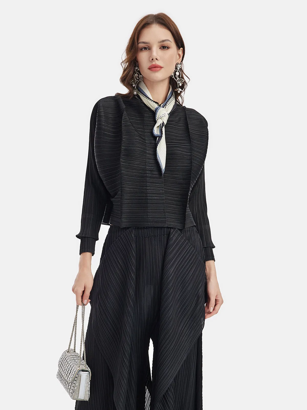 Artistic Pleated Textured Outfit with Scarf