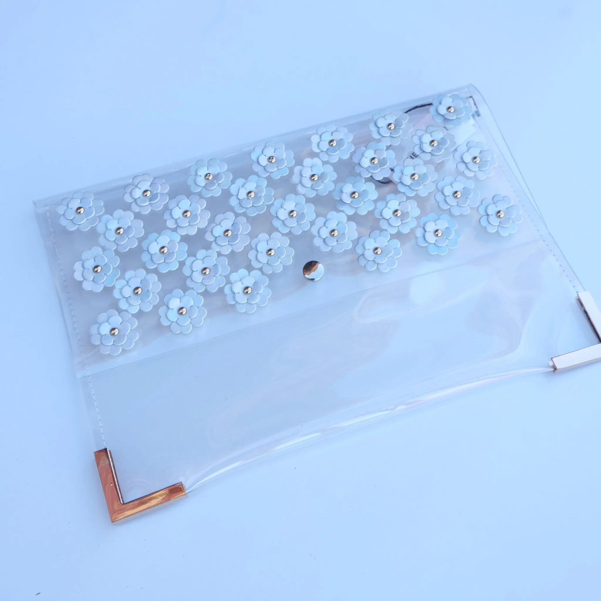 Azalea Daisy Applique Clear Clutch