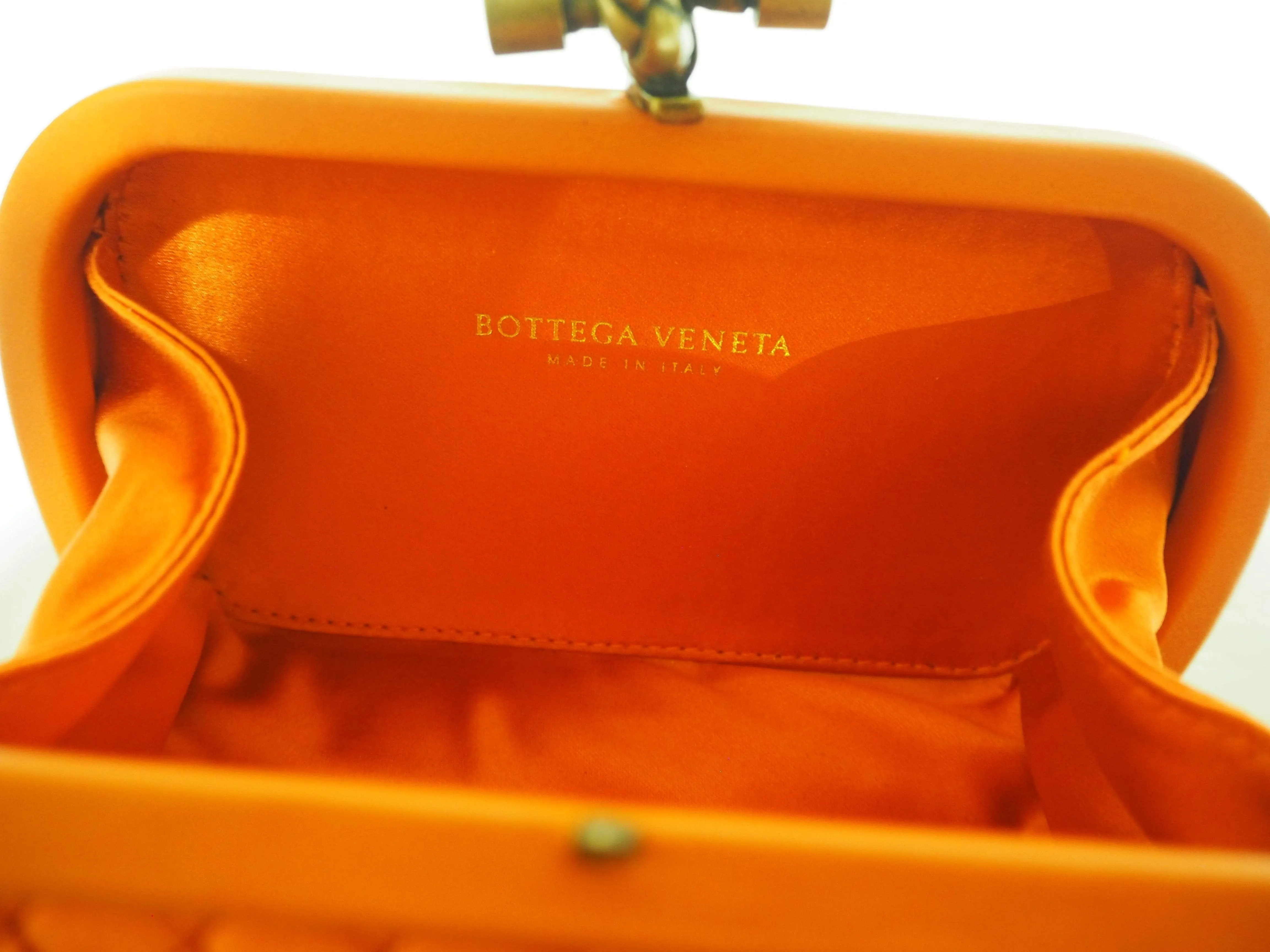 Bottega Veneta Increcciato Knot Clutch Satin Orange --