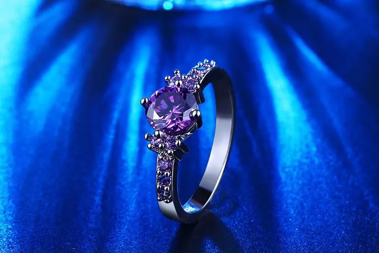 Elegant Amethyst Ring