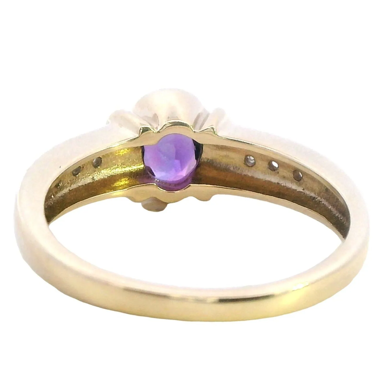 Exquisite 9ct Yellow Gold Amethyst & Diamond Ring - Sustainability & Elegance