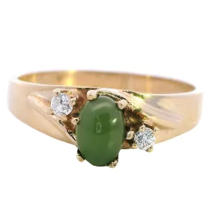 Exquisite 9ct Yellow Gold Nephrite Jade & Cubic Zirconia Ring