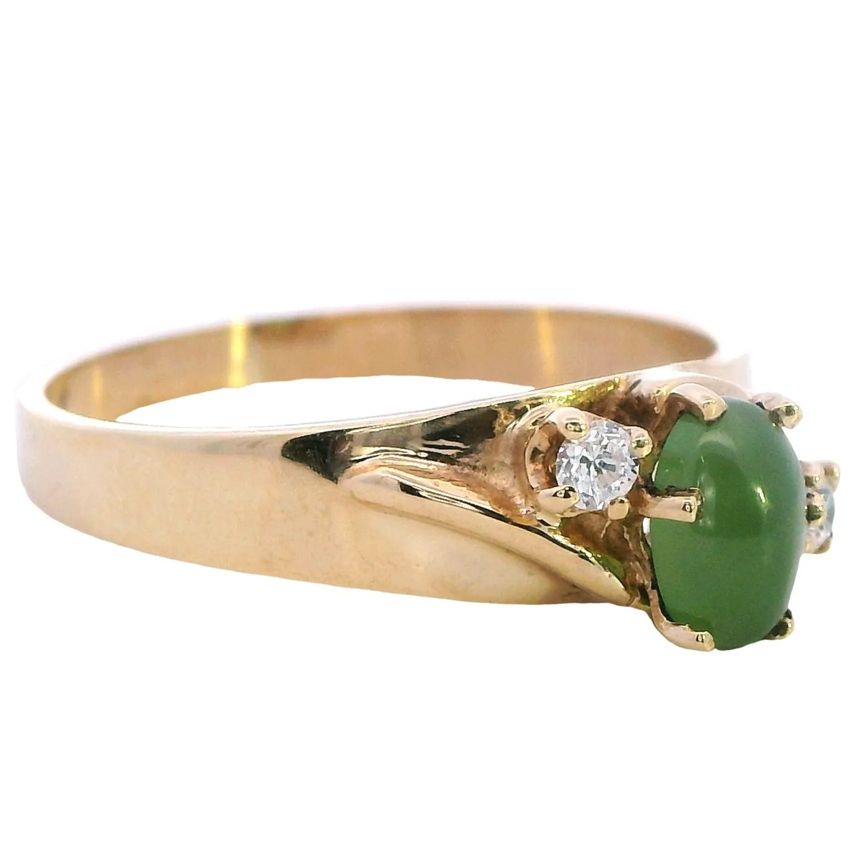 Exquisite 9ct Yellow Gold Nephrite Jade & Cubic Zirconia Ring