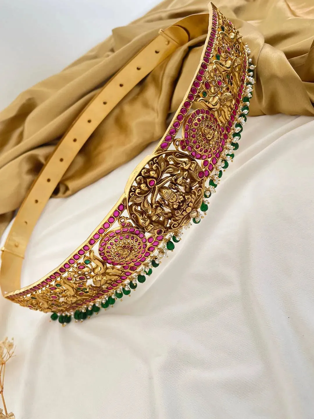 Exquisite Kundan And Kemp Hip Belt