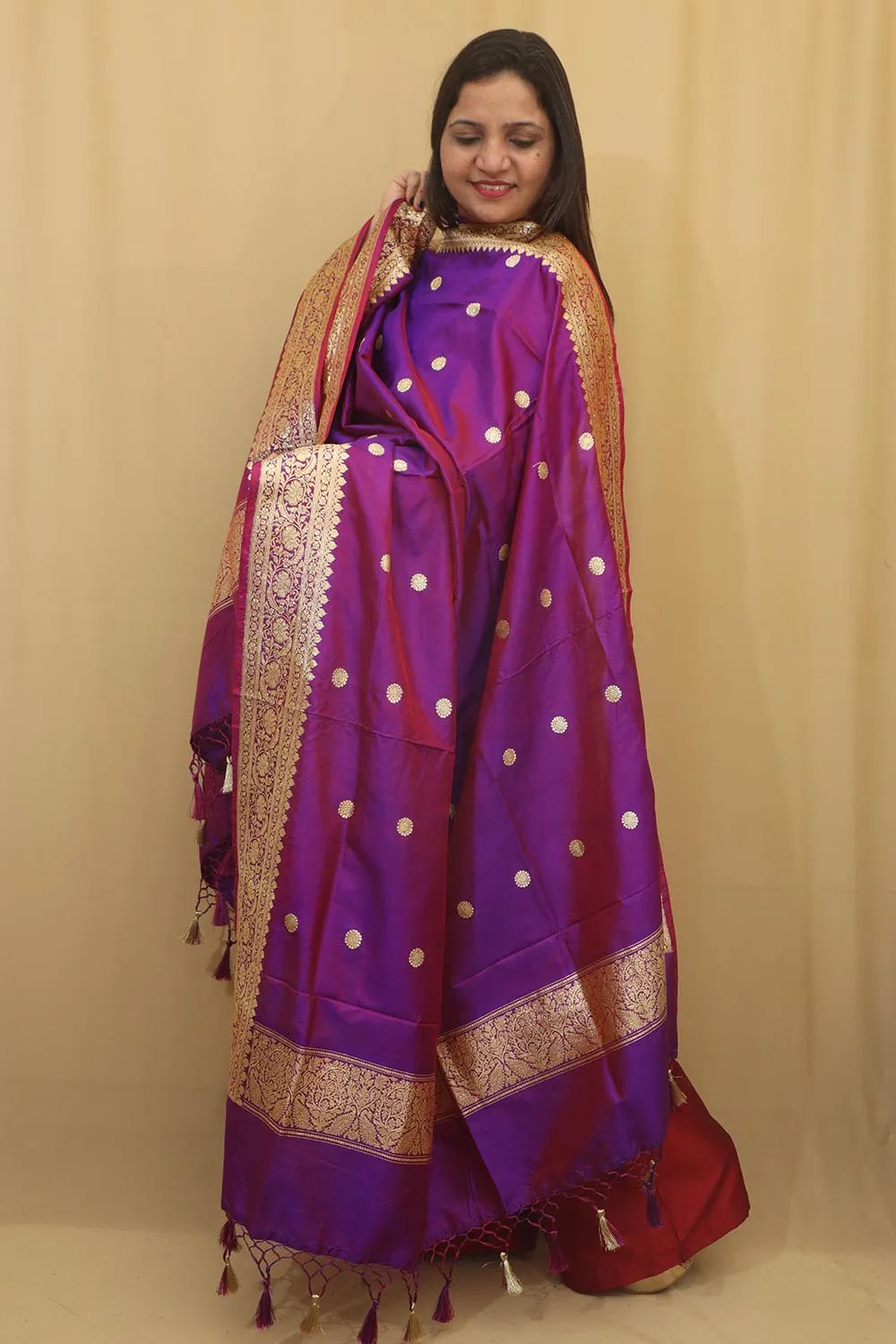 Exquisite Purple Handloom Banarasi Pure Katan Silk Dupatta