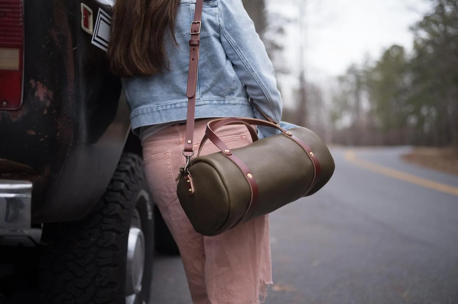 JANE LEATHER CROSSBODY - LARGE - OLIVE