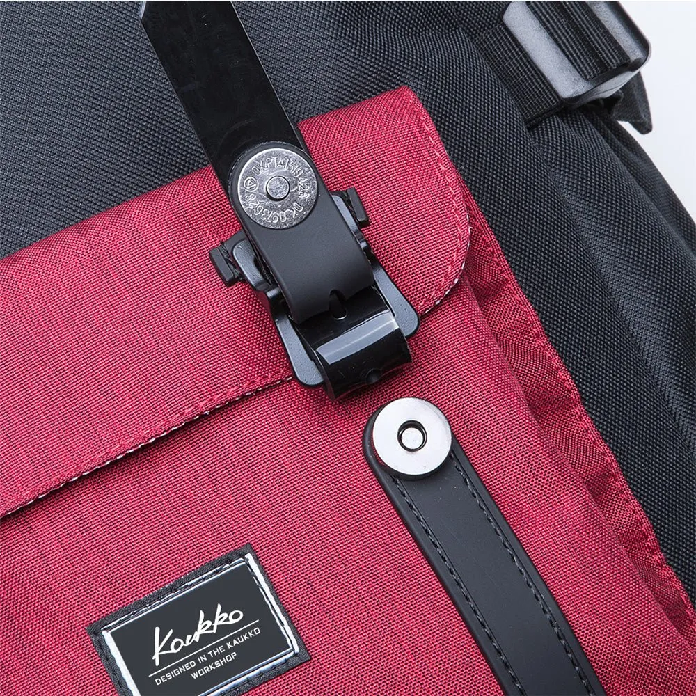 KAUKKO Backpack for city trips EP5-5 ( Black Red / 20.3L )