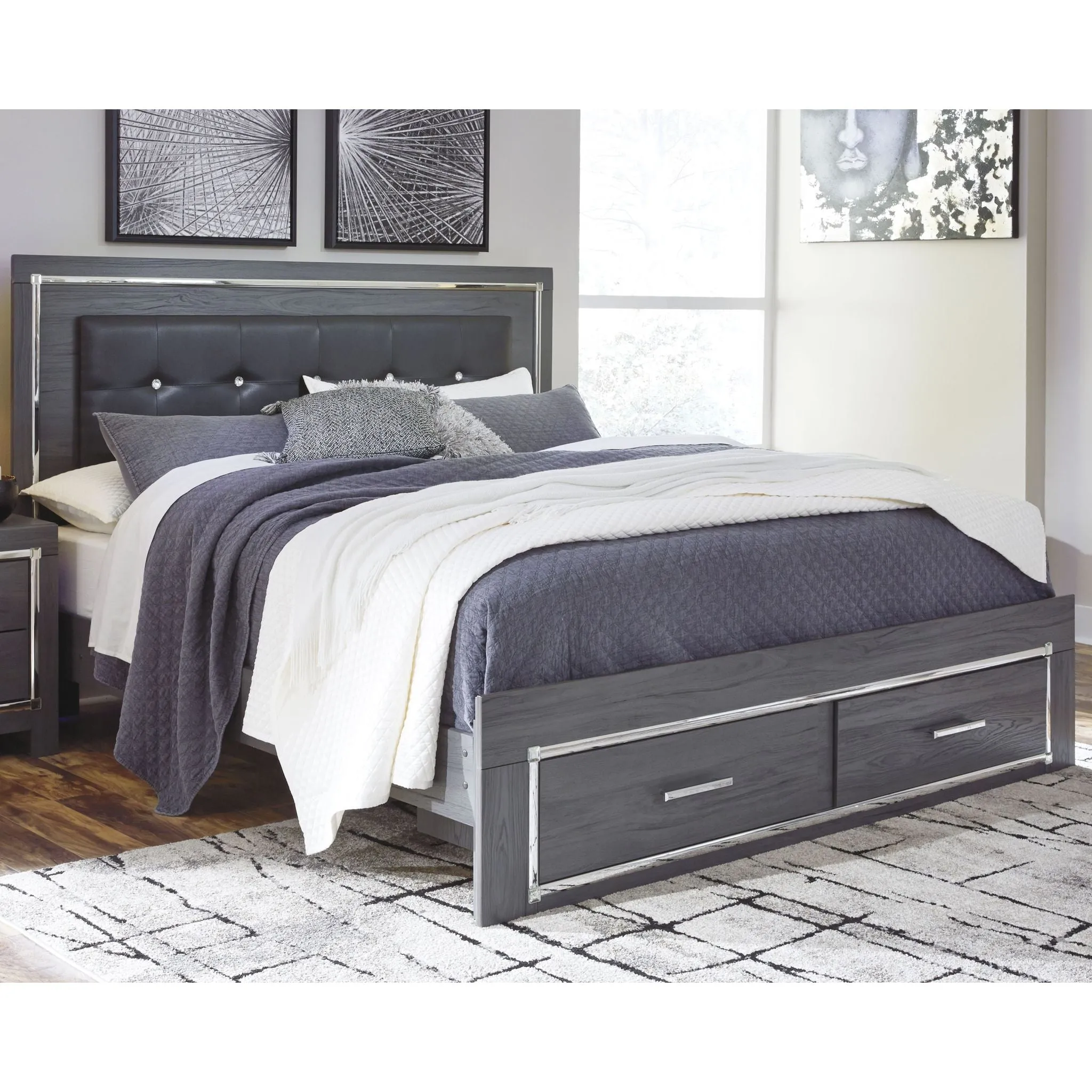 Lodanna Storage Platform Bed - Gray