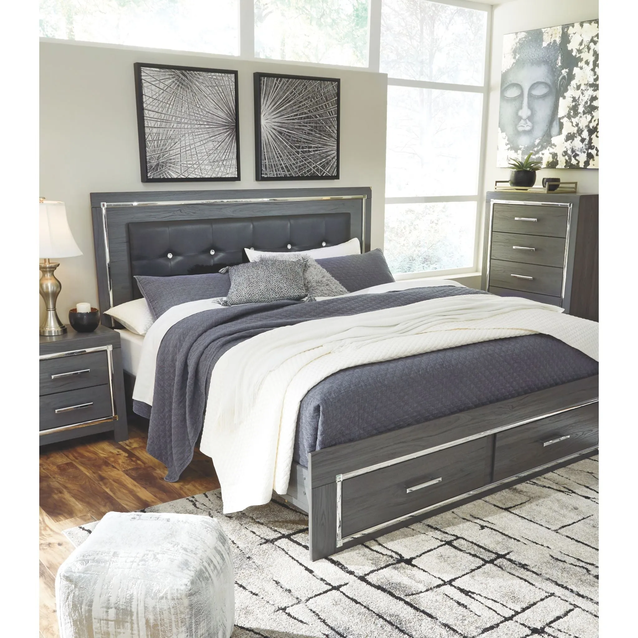 Lodanna Storage Platform Bed - Gray