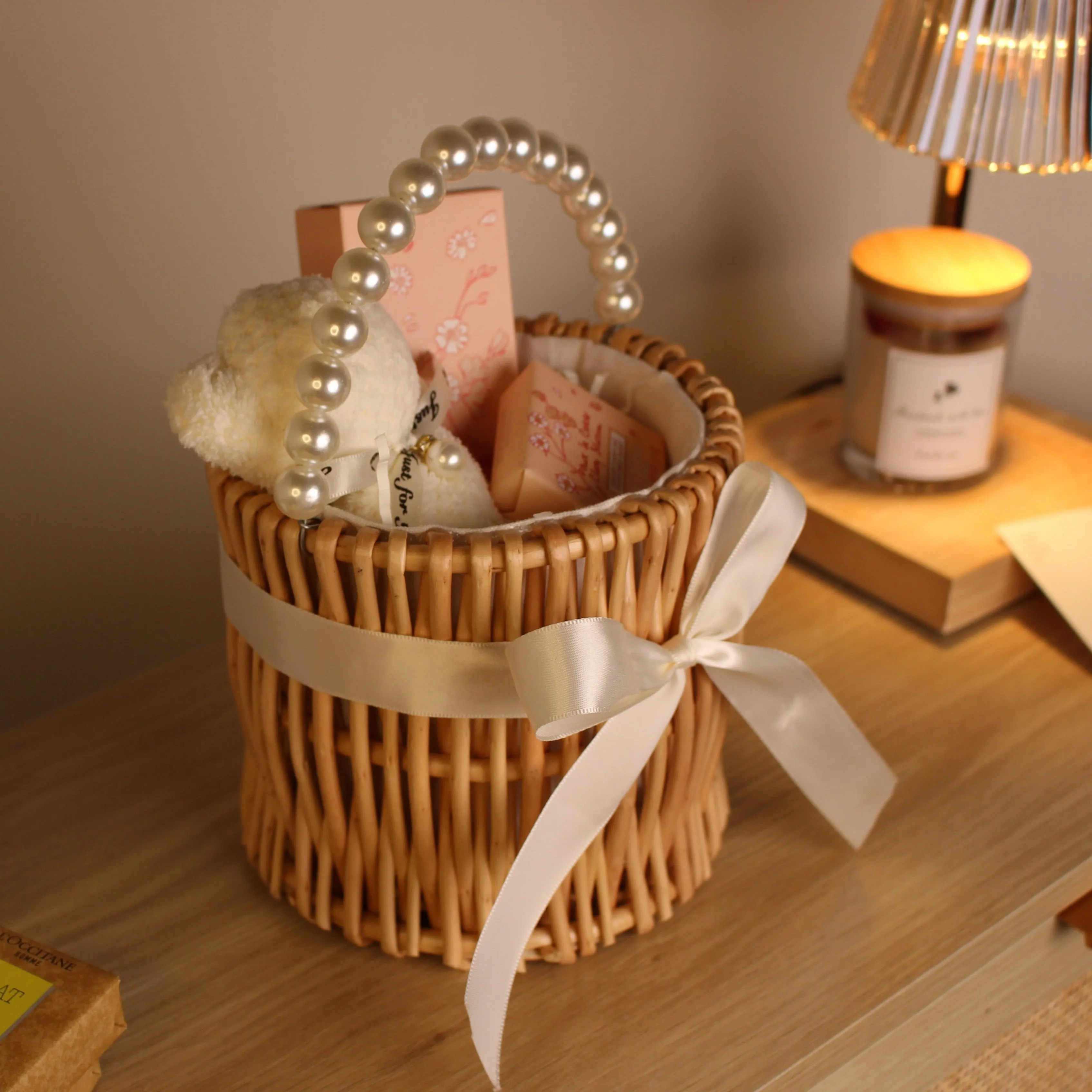 Pearl Gift Basket, Premium Crafted Gift Basket, Party Favors Basket