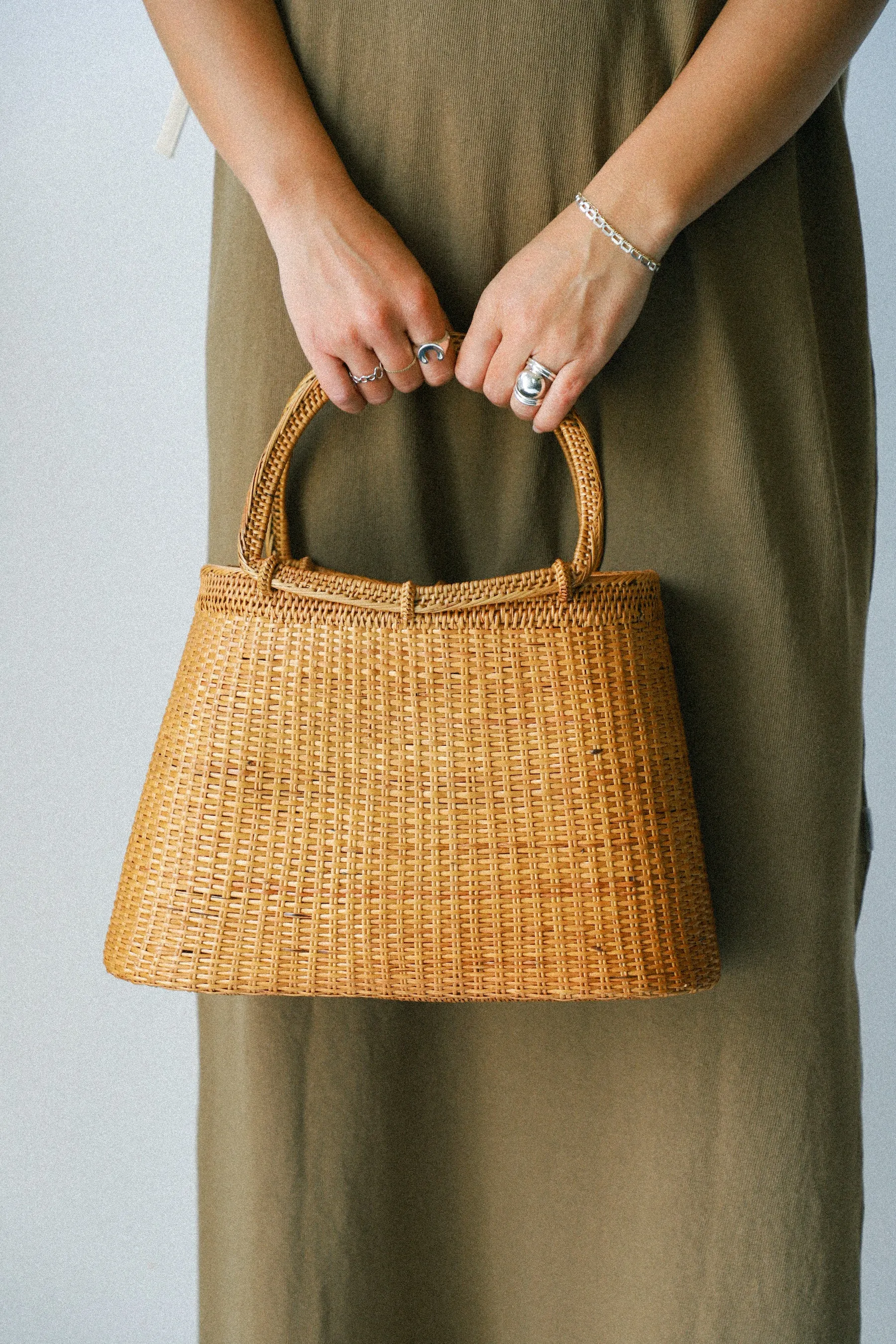 Rattan Tulip Tote