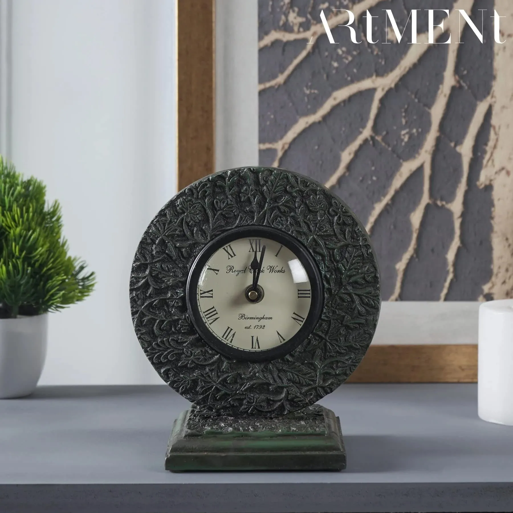 The Artment Bohemian Autumn Romance Table Clock Resin Clock New-Green Resin (10CmX10CmX10Cm) 400 Gr Single Pack Clocks